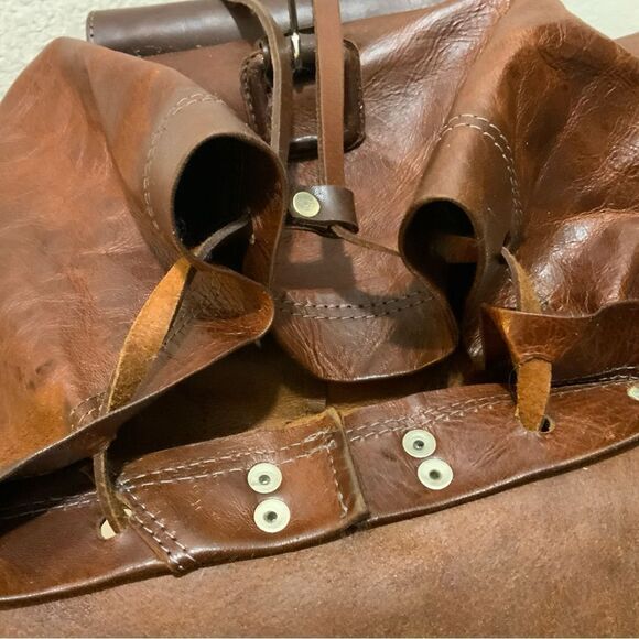 Vintage brown Leather Backpack With Front Compartment handmade main image 13